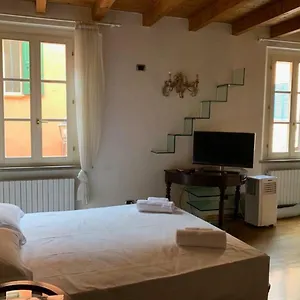 Apartamento Whouse Gold Towers, Bolonia
